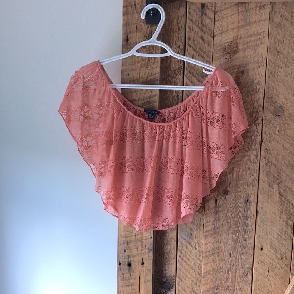 3/30$ Summer off shoulders lace crop top ☀️